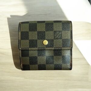 LV Damier Elise Compact Wallet